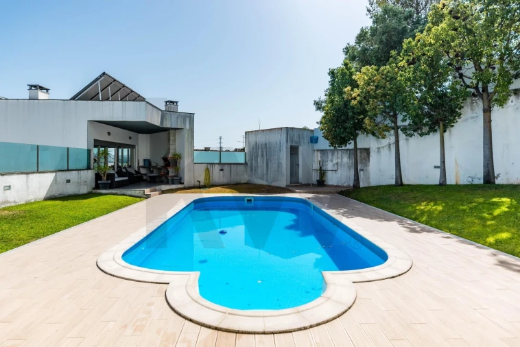 Apartamento T3 para Venda em Odivelas Foto 44