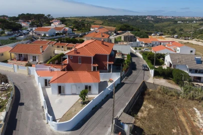 Moradia T2 para Venda em Santa Maria e São Miguel, São Martinho, São Pedro Penaferrim