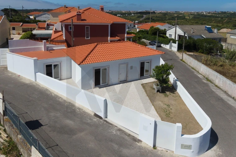Moradia T2 para Venda em Santa Maria e São Miguel, São Martinho, São Pedro Penaferrim Foto 19