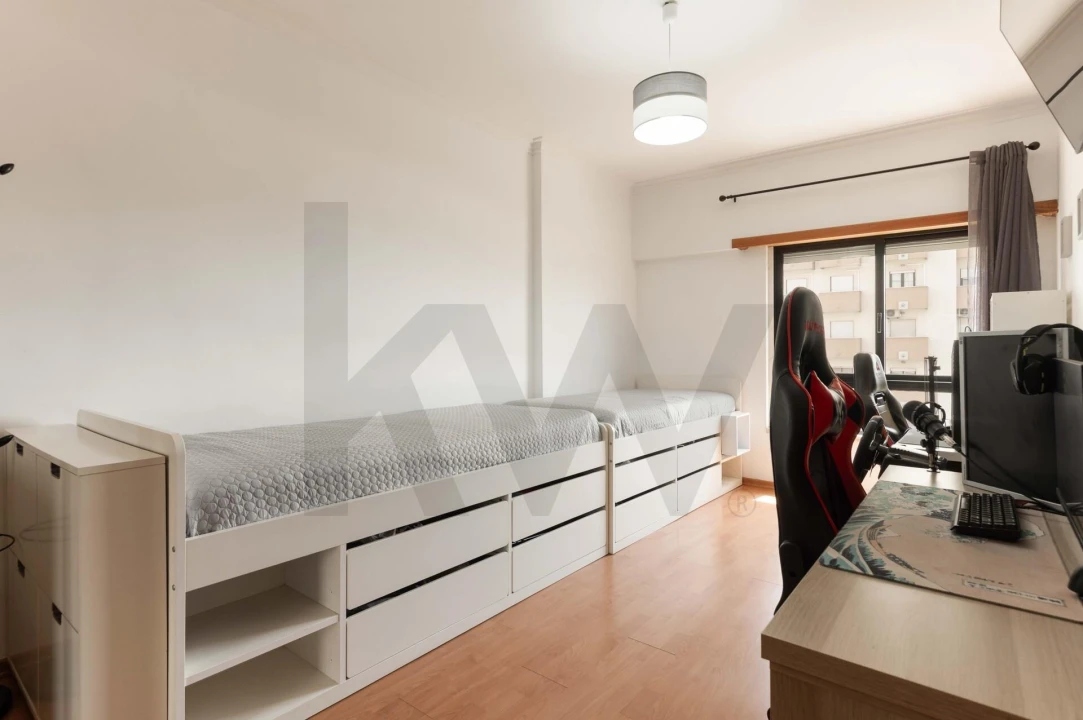 Apartamento T2 para Venda em Póvoa de Santa Iria e Forte da Casa Foto 22