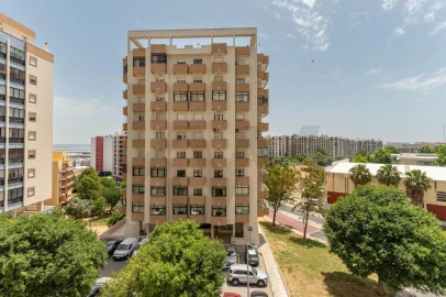 Apartamento T2 para Venda em Póvoa de Santa Iria e Forte da Casa