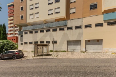 Apartamento T2 para Venda em Póvoa de Santa Iria e Forte da Casa