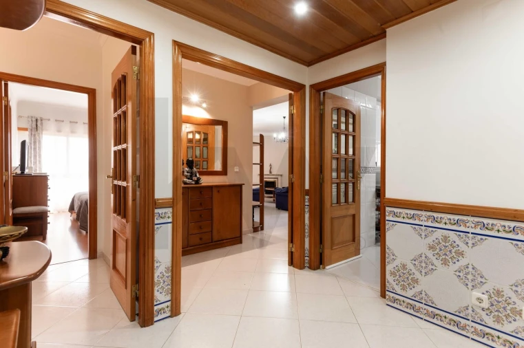 Apartamento T2 para Venda em Póvoa de Santa Iria e Forte da Casa Foto 4