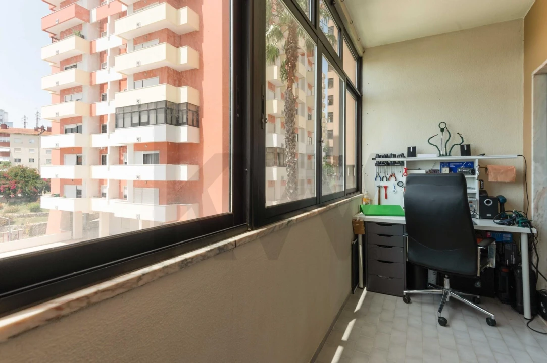 Apartamento T2 para Venda em Póvoa de Santa Iria e Forte da Casa Foto 10