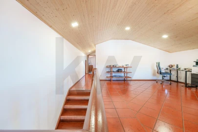 Moradia T4 para Venda em Alcobaça e Vestiaria