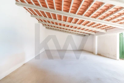 Moradia T4 para Venda em Alcobaça e Vestiaria