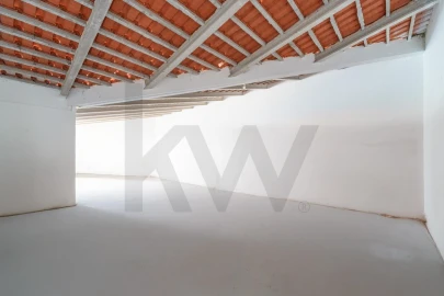 Moradia T4 para Venda em Alcobaça e Vestiaria