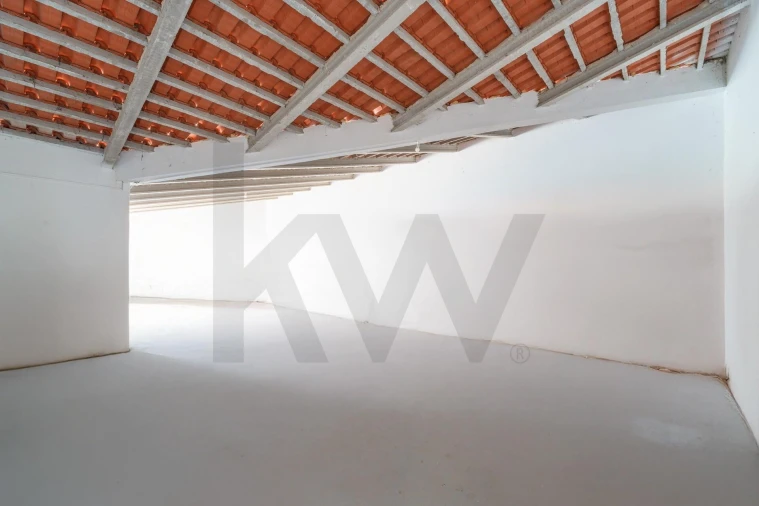 Moradia T4 para Venda em Alcobaça e Vestiaria Foto 63