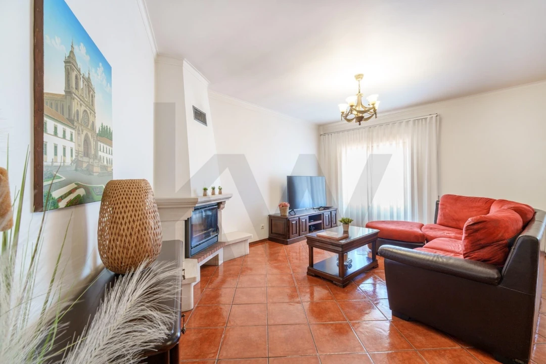 Moradia T4 para Venda em Alcobaça e Vestiaria Foto 24