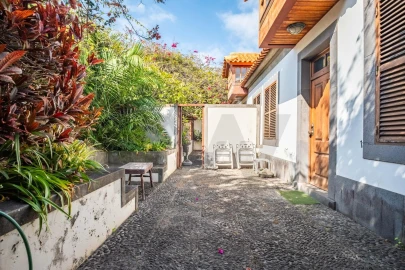 Quinta T4 para Venda em Funchal (São Pedro)