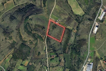Terreno para Venda em Santiago dos Velhos