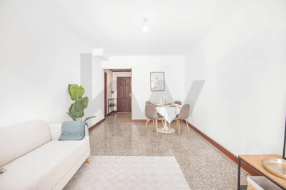 Apartamento T1 para Venda em Sesimbra (Santiago)