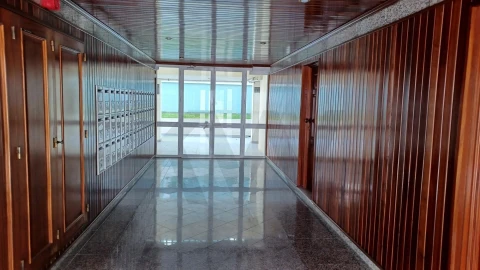 Apartamento T1 para Venda em Sesimbra (Santiago)