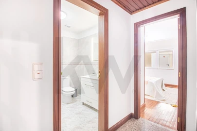 Apartamento T1 para Venda em Sesimbra (Santiago)