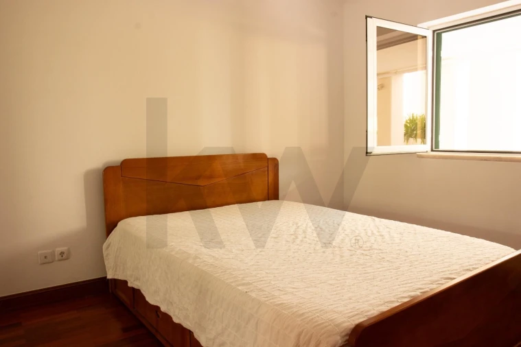 Apartamento T1 para Venda em Sesimbra (Santiago) Foto 15