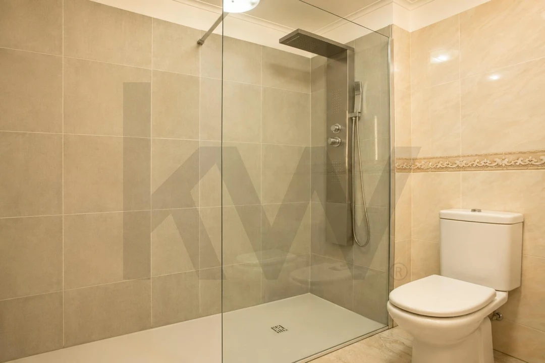 Apartamento T1 para Venda em Sesimbra (Santiago) Foto 20
