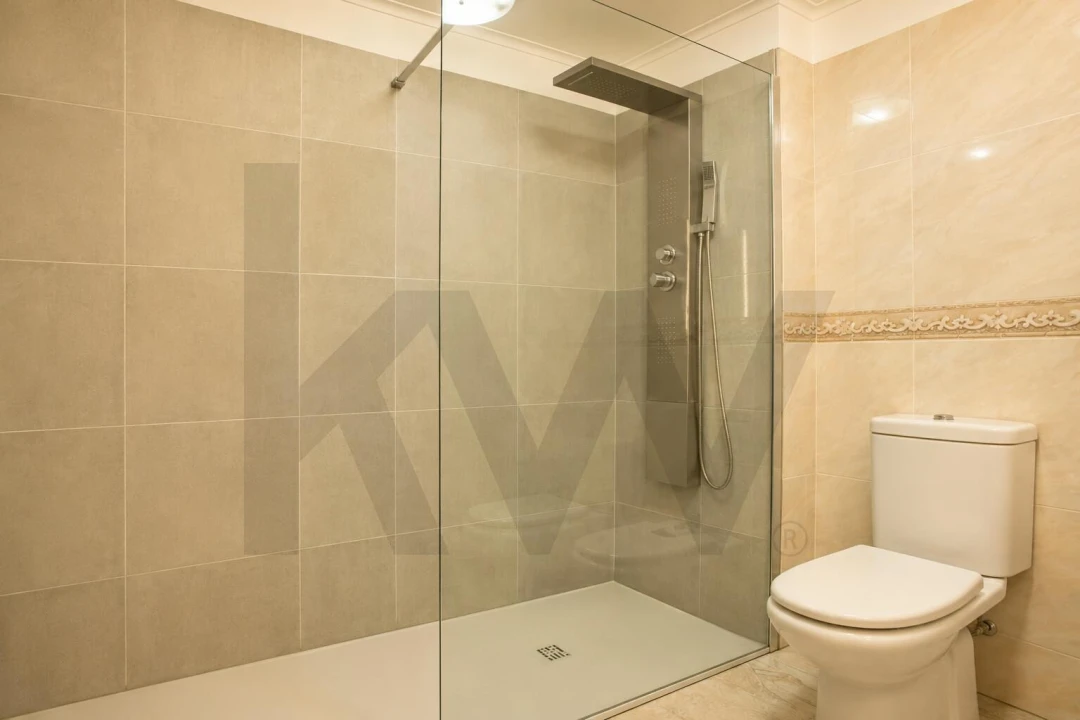 Apartamento T1 para Venda em Sesimbra (Santiago) Foto 21