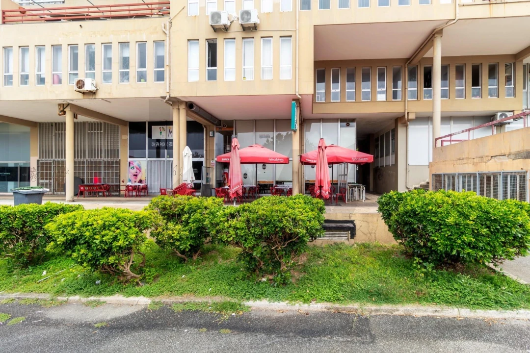 Loja para Venda em Matosinhos e Leça da Palmeira Foto 17