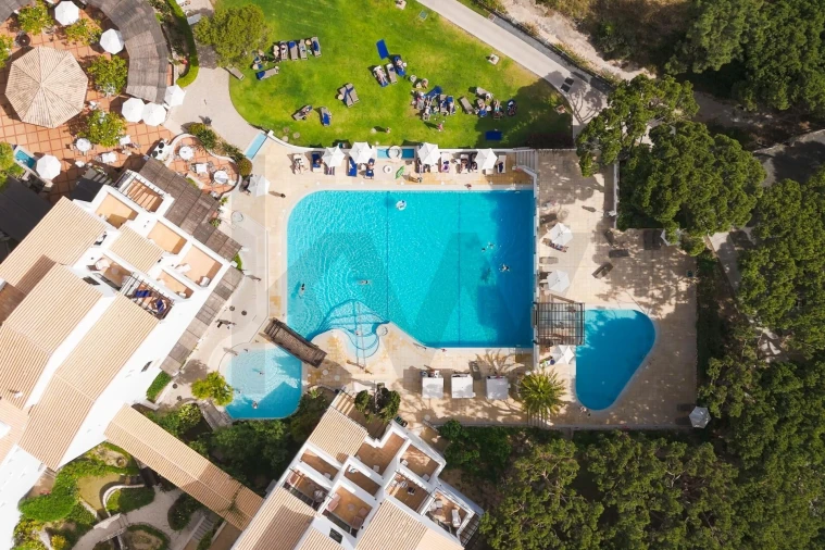 Moradia T2 para Venda em Albufeira e Olhos de Água Foto 34