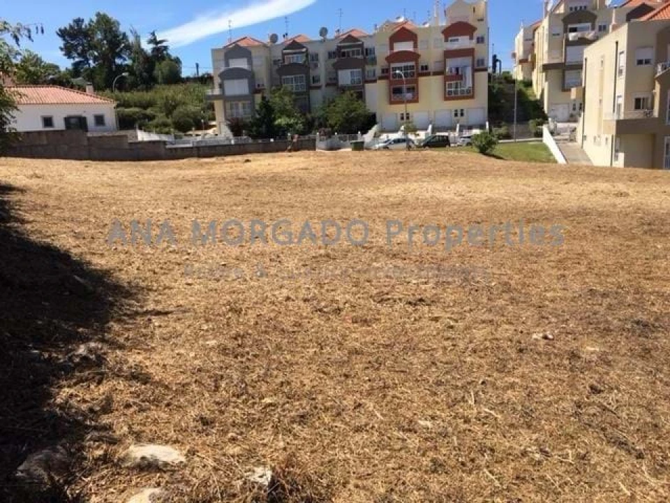 Terreno para Venda em Agualva e Mira-Sintra Foto 3