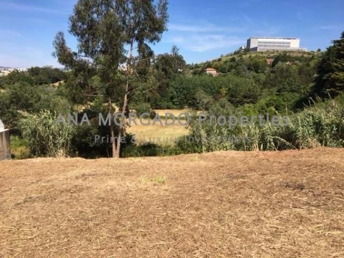 Terreno para Venda em Agualva e Mira-Sintra