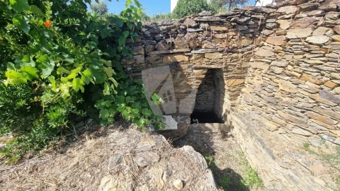 Moradia para Venda em Santo Andre das Tojeiras