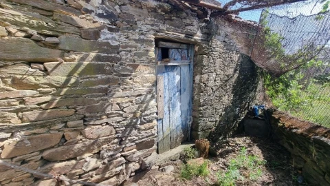 Moradia para Venda em Santo Andre das Tojeiras