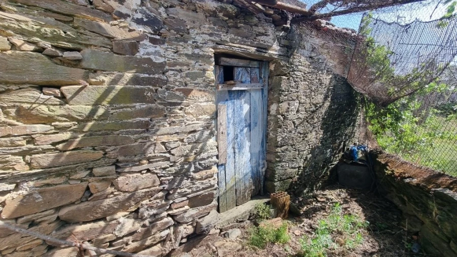 Moradia para Venda em Santo Andre das Tojeiras Foto 13