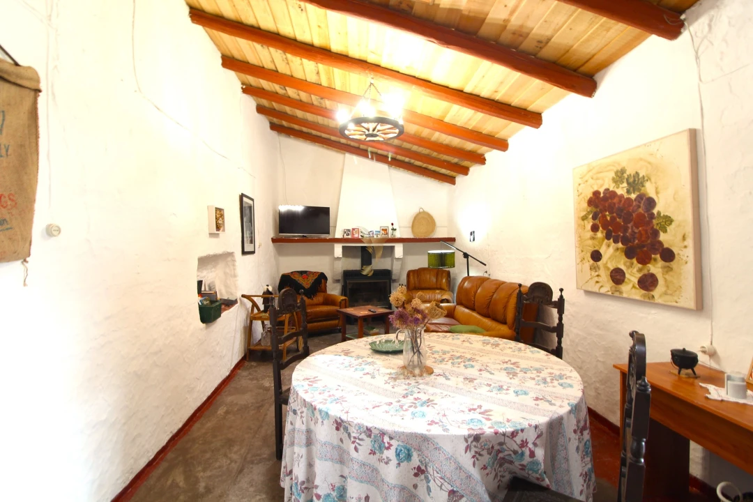 Moradia T5 para Venda em Santo Agostinho e São João Baptista e Santo Amador Foto 1
