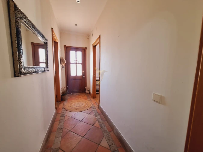 Moradia T6 para Venda em Loule (São Sebastião) Foto 18