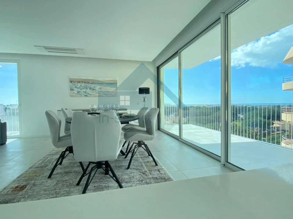Apartamento T3 para Venda em Quarteira Foto 16