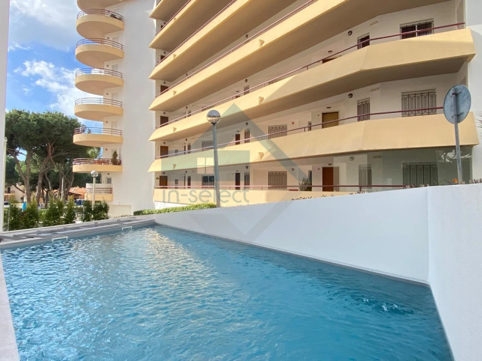 Apartamento T3 para Venda em Quarteira Foto 38