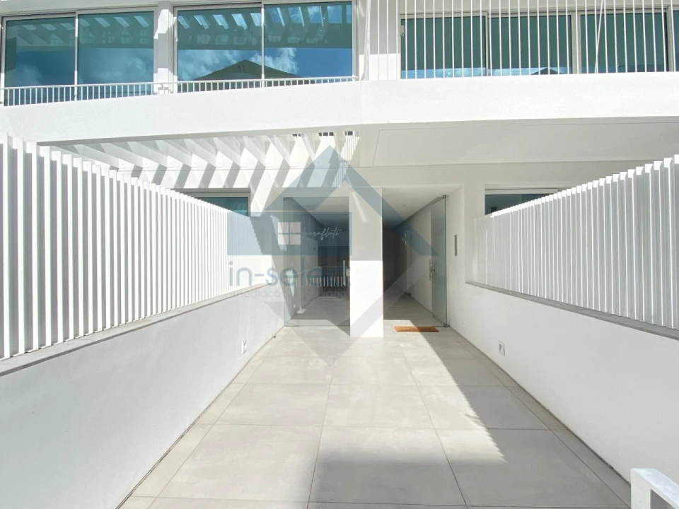 Apartamento T3 para Venda em Quarteira Foto 42