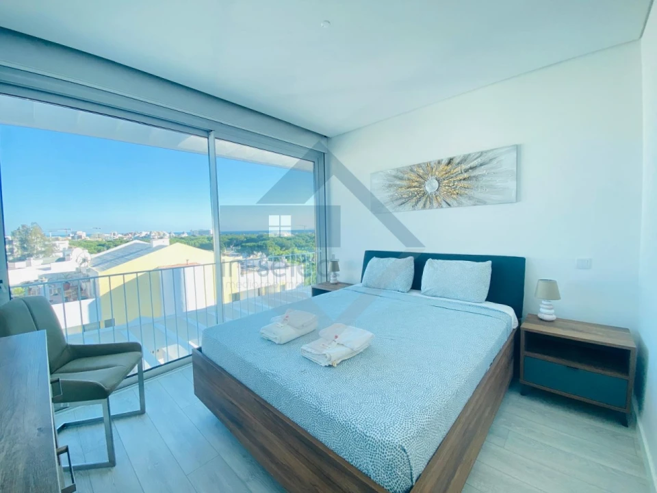 Apartamento T3 para Venda em Quarteira Foto 28