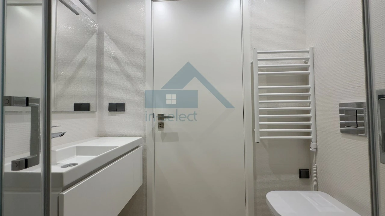 Apartamento T2 para Venda em Quarteira Foto 9