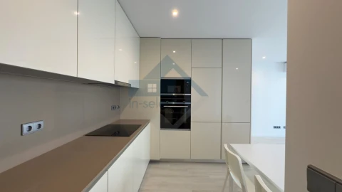Apartamento T2 para Venda em Quarteira