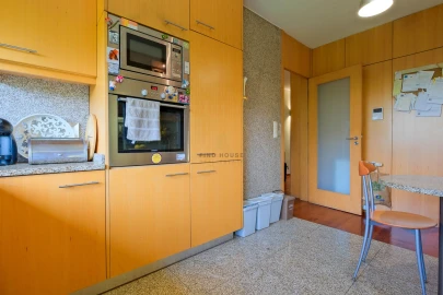 Moradia T4 para Venda em Cidade da Maia