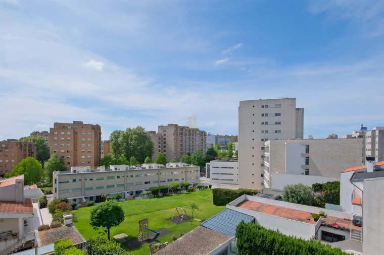 Moradia T4 para Venda em Cidade da Maia Foto 40