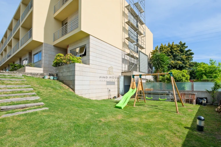 Moradia T4 para Venda em Cidade da Maia Foto 54