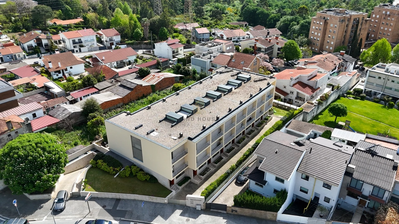 Moradia T4 para Venda em Cidade da Maia Foto 46
