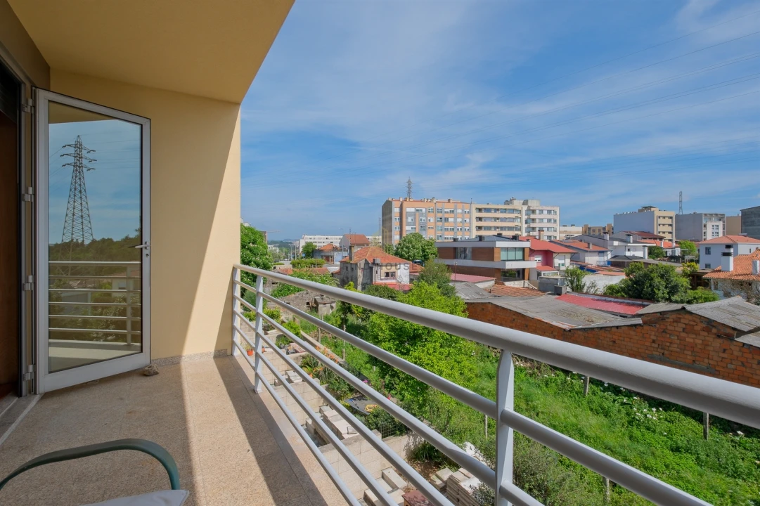 Moradia T4 para Venda em Cidade da Maia Foto 29