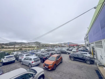Armazém para Venda em Malveira e São Miguel de Alcainça