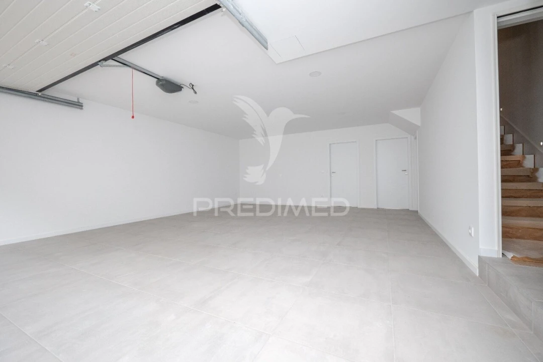 Moradia T3 para Venda em Este (São Pedro e São Mamede) Foto 29