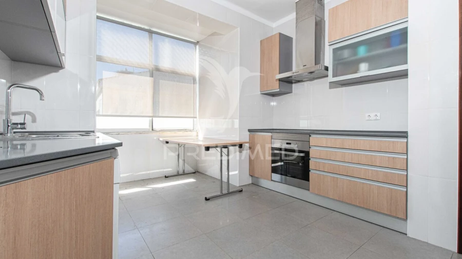 Apartamento T2 para Venda em Azambuja