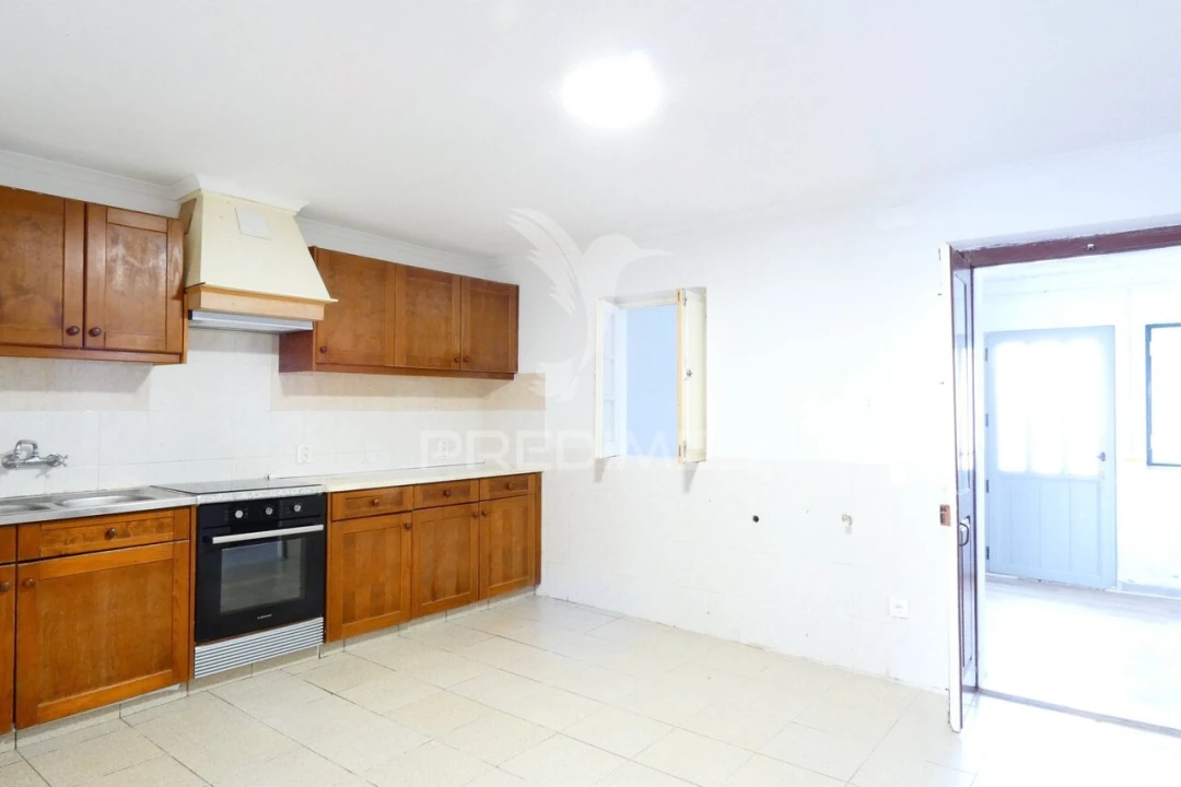Moradia T2 para Venda em Muge Foto 12