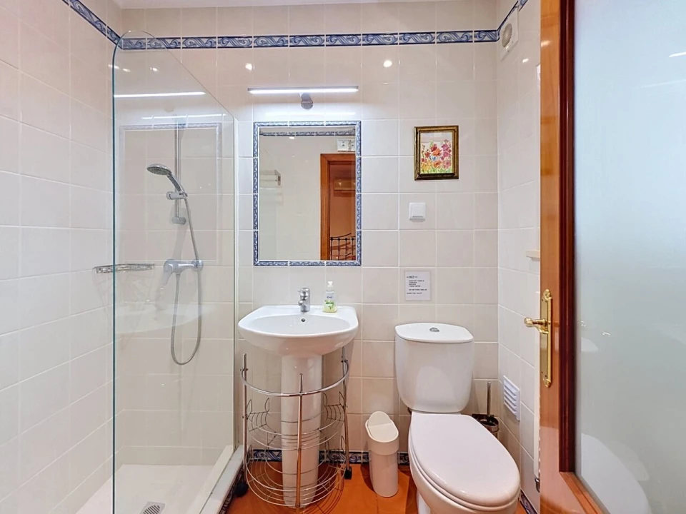 Moradia T6 para Venda em Alvor Foto 19
