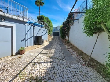 Moradia T6 para Venda em Alvor