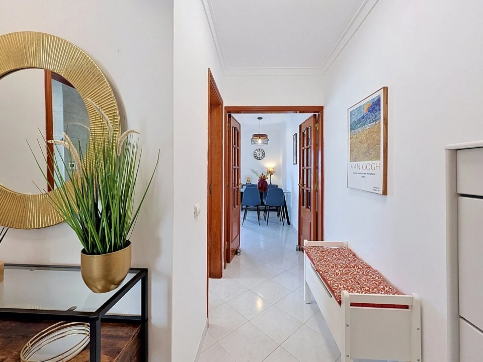 Apartamento T1 para Venda em Ferragudo Foto 2