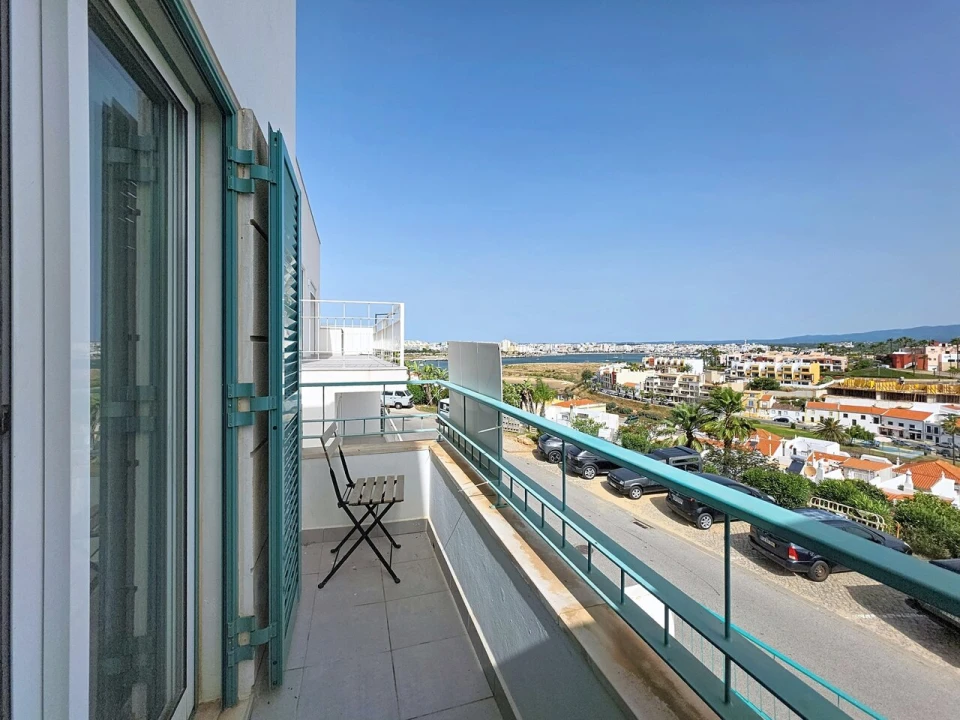 Apartamento T1 para Venda em Ferragudo Foto 8