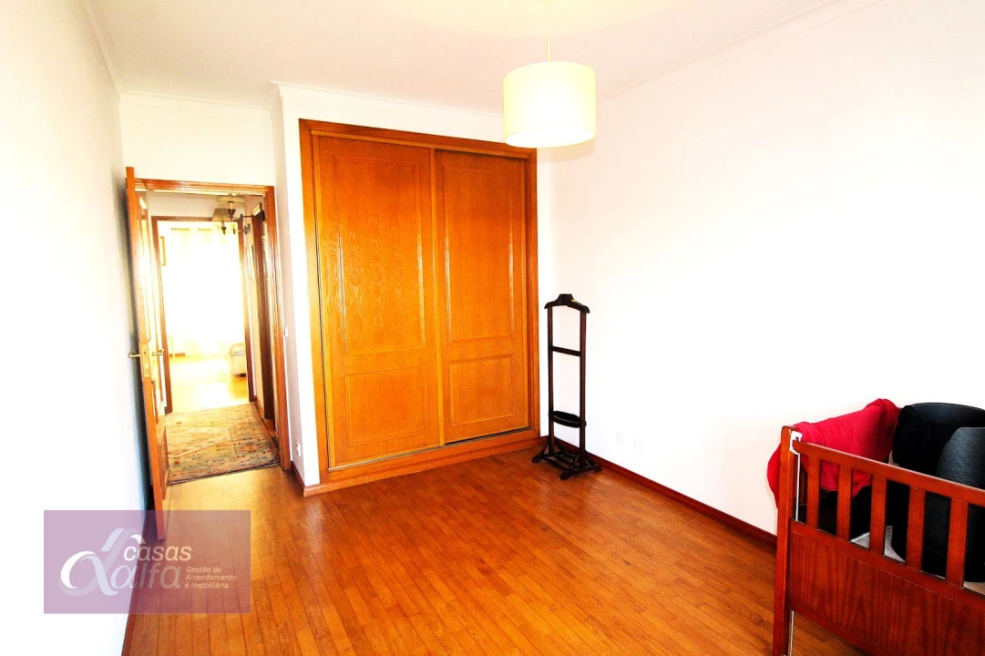 Moradia T3 para Arrendamento em Marinha Grande Foto 18